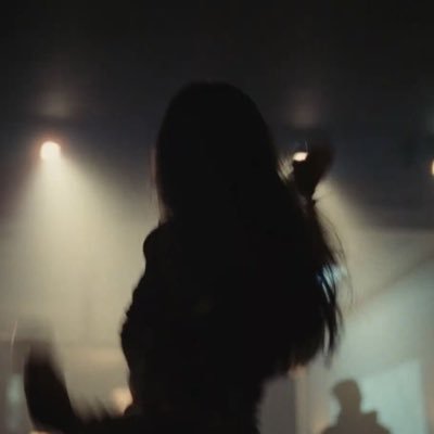 b6rro's profile picture. ✩ 絵文字の女王があなたを歓迎します✩