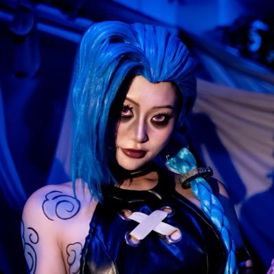 chl_error's profile picture. cosplayer! | eng | insta: @ chl.error | kofi: https://t.co/FWXDiZMWrq | link below for other socials 👇🏻