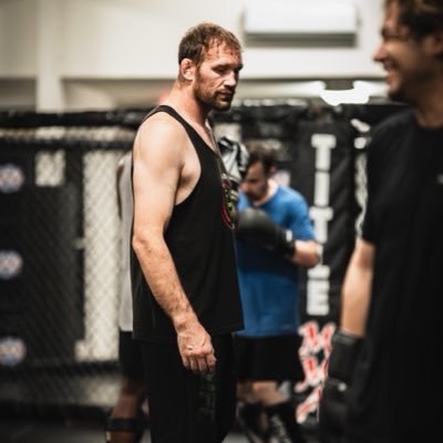 Jaredvanderaa's profile picture. Management: iridiumsportsagency Full time 👨‍👩‍👧‍👧💍