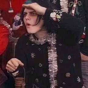 hamballslicker2's profile picture. …anytime you want. mw//@doublefknvmprs! mgh… Gerard/MCR CHICAGO 8/29/25!!/HE/SHE/IT NO THEY 18 •priv @hamballslicker3 -🦭 rip @hamballslicker 🕊️