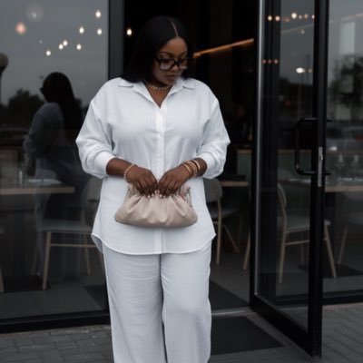 michelle_owusu_'s profile picture. METAMORPHOSIS. #2forLife🤍