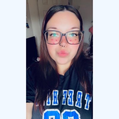 andreaxnicole4's profile picture. https://t.co/GW6q34DPVL