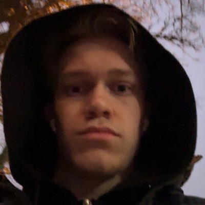 hampics2's profile picture. 20 🇸🇪 retired @DiscoSkridsko coyg