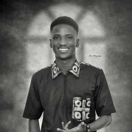 geeckydesigns1's profile picture. I design stories that connect brands to the culture.
Motion + Visual Identity
Currently building consistency & portfolio.