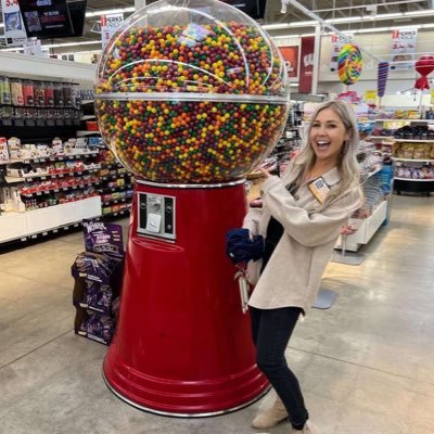 brownfalhon716's profile picture. Publishers Clearing House Prize Patrol Spokeswoman Who Travels The Country Surprising Lucky Winners🍾🎉😆