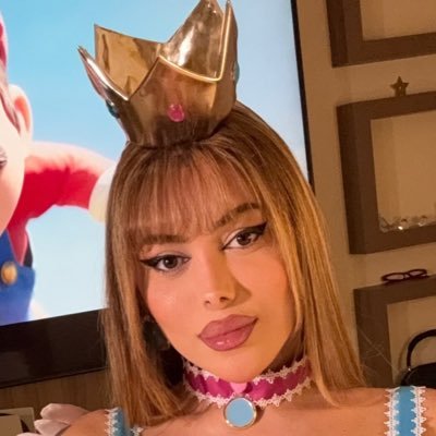 emilynarizinho's profile picture. https://t.co/fTjNv6ACVn