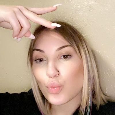 Danielle_lam858's profile picture. 🥰🥰🥰🥰