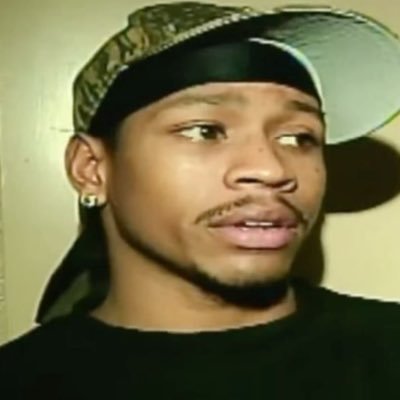 fendimogul's profile picture. you hate matt murdock but you want me to retweet your missing daughter?