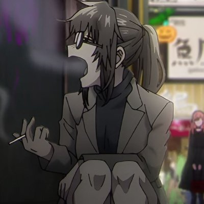 tsyuuxd's profile picture. "My heart sings a chorus out of tune."