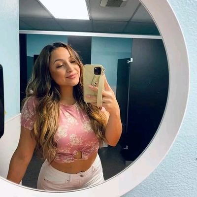 Jennifer24005's profile picture. ❤️❤️❤️