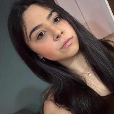 gabiiss_1's profile picture. 