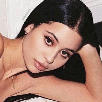 aqu6marine's profile picture. 