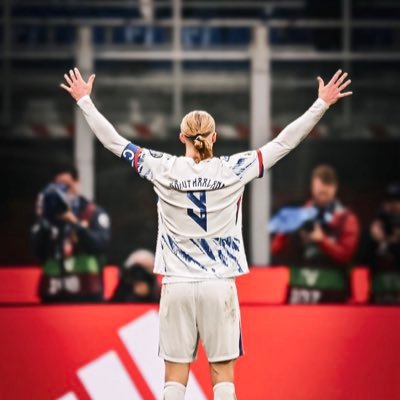 mcfcjrdn's profile picture. Football 💙 @BeastModeLK fanboy