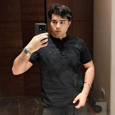 indiastreetbets's profile picture. ੴ | marshmallow lasers, fractals, butterflies, summertime & ice cones; sunshine, beach waves, night shows; love songs, and the reasons why i write those. e/acc.