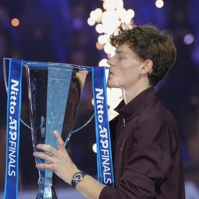 TennisUpdates25's profile picture. 