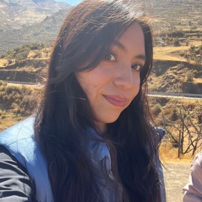 SofiaLopezLl's profile picture. 📰 Periodista. Hoy en @diariocorreo