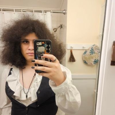 lionelr96's profile picture. Girl in the big city