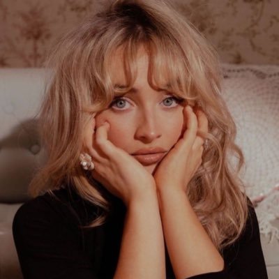 emailswithellie's profile picture. he used to be literally obsessed with me… 🐾 || hyde park n1 🌺 || 15 || teamsab x2 🫶🏼