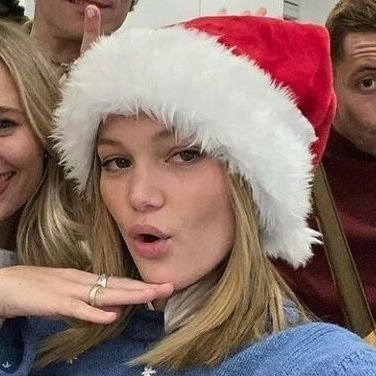 holtxss's profile picture. Let the magic begin ✨🙇