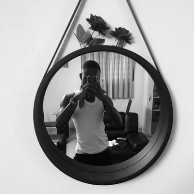 DimitriElie1's profile picture. ⚡️