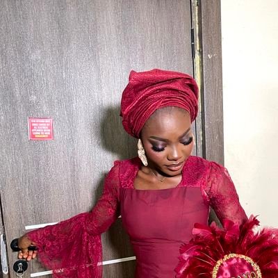 boosayor_'s profile picture. 5'3. s(6). God. 

twins lover.