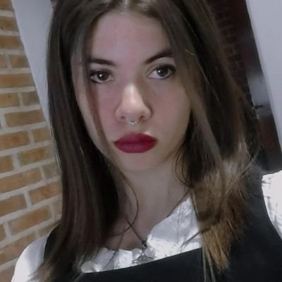 _cappuccinx_'s profile picture. lesbiana pisciana abolo y fan #1 de tove lo / soy dislexica todos mis tweets estan mal redactados / 26 /