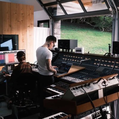 YeatRelated's profile picture. 