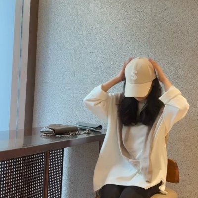 Siennark9xE's profile picture. Hodl On For Dear Life🔥