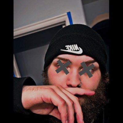 DeBartoloJ's profile picture. Stopping to smell the flowers. 🌻         💜12-19-23 💜