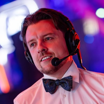Dezachu's profile picture. Rainbow Six Siege Shoutcaster 🎙️ 
CEO @OneUp_Sales 💼 
AVFC, golf, my cats 💙
dezachucasts@gmail.com 📧