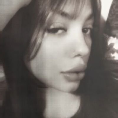 _sheprettiest's profile picture. 