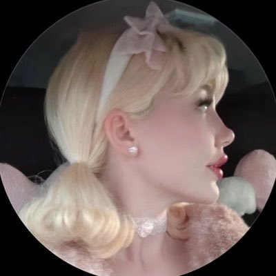 ilvxai's profile picture. ⭐️⭐️