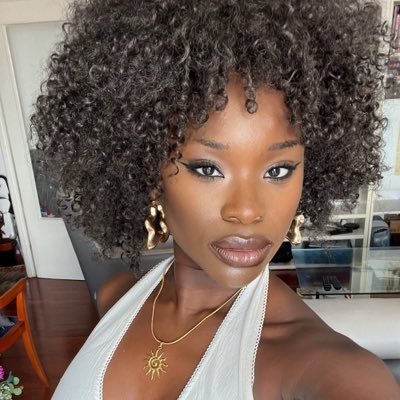 zirgoufl3x's profile picture. #folle