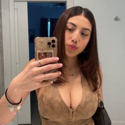 jahaiiraa5's profile picture. 