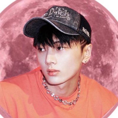 heeviral's profile picture. 