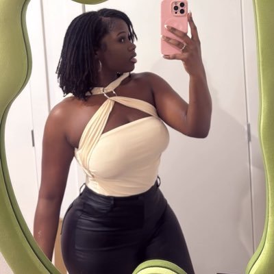 ash3stackz's profile picture. 