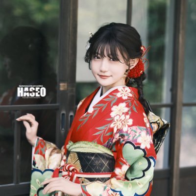 光栄なことに、 私がモデルとして出演した作品も こちら「BIVLE 27」に