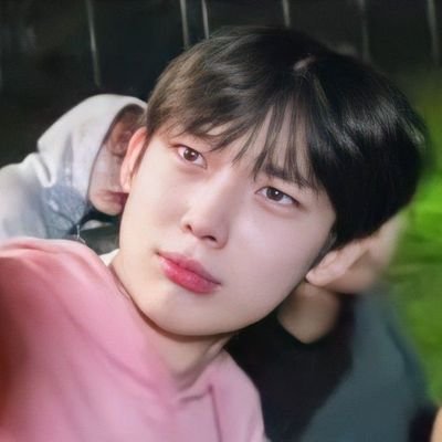 sunoosmose's profile picture. 𓂅 analista da empresa jakelandia & presidente do setor de segurança á pocketz.