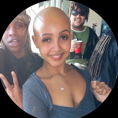 romybarz's profile picture. romulo barzotto eh uma alucinaçao coletiva