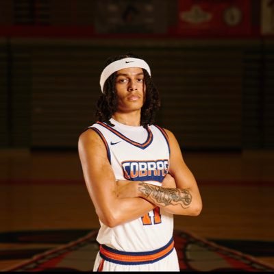 Bryce__Garnett's profile picture. Class of 2027 | PG/SG | 5’11 | @kirkwoodMBB | GPA 3.14 |@prephoopstn #19 in 2027 Class | : AAU: @crossovers931 | IG @xbryceee📱931.237.0117 NCAA ID # 2304881793