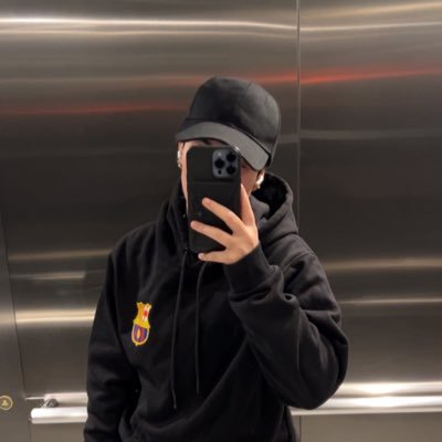 w_ilot's profile picture. @FCBarcelona_cat⛹️‍♀️🌊🐚