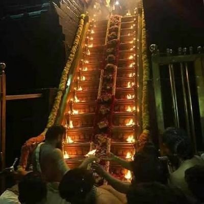 _Moon_Sun_963's profile picture. 