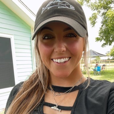 mizzkathiena's profile picture. Sharing cozy, simple living with warm charm,good food, slow mornings, small joys, and everyday inspiration to live softly, intentionally, and fully on.