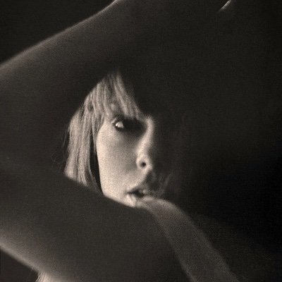 torturedshowmen's profile picture. All's Fair in Love and Poetry 🤍

          And so I was out of the oven

                    and into the microwave