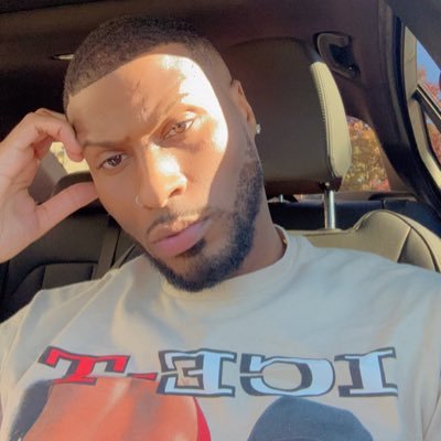 HesAntiS0cial's profile picture. 