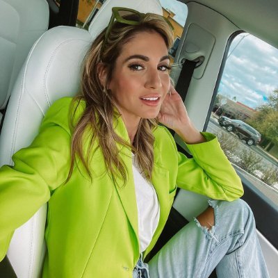 Alyanasmith18's profile picture. Surviving nights with no sleep and mornings with a smile | Growing through every moment | Opinions? 100% mine.