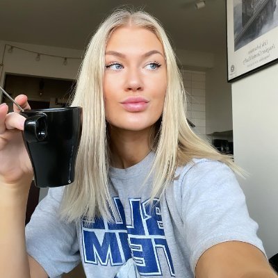 chrysanthemu54's profile picture. Success is not the end, and failure is not fatal. The most important thing is to have the courage to continue🇺🇸