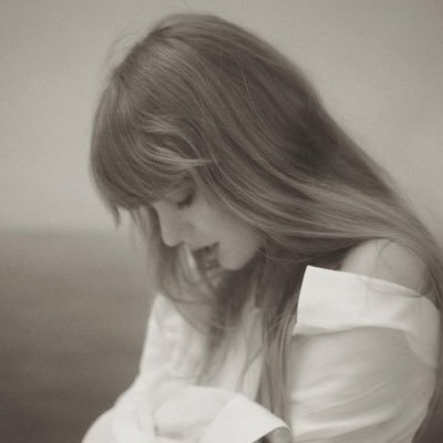 evernightss's profile picture. 