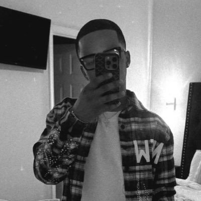 DzignerDon's profile picture. im not P 🦂