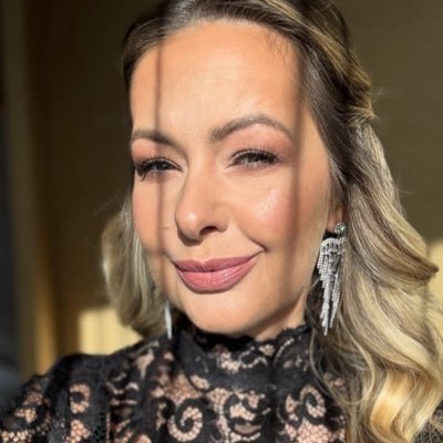 cookfany's profile picture. Bio can’t tell all about me lol